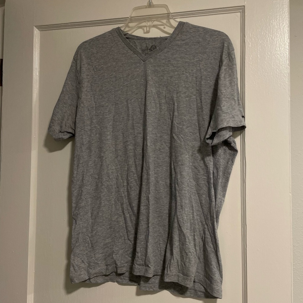 4pk bundle basic tshirts - Picture 4 of 5